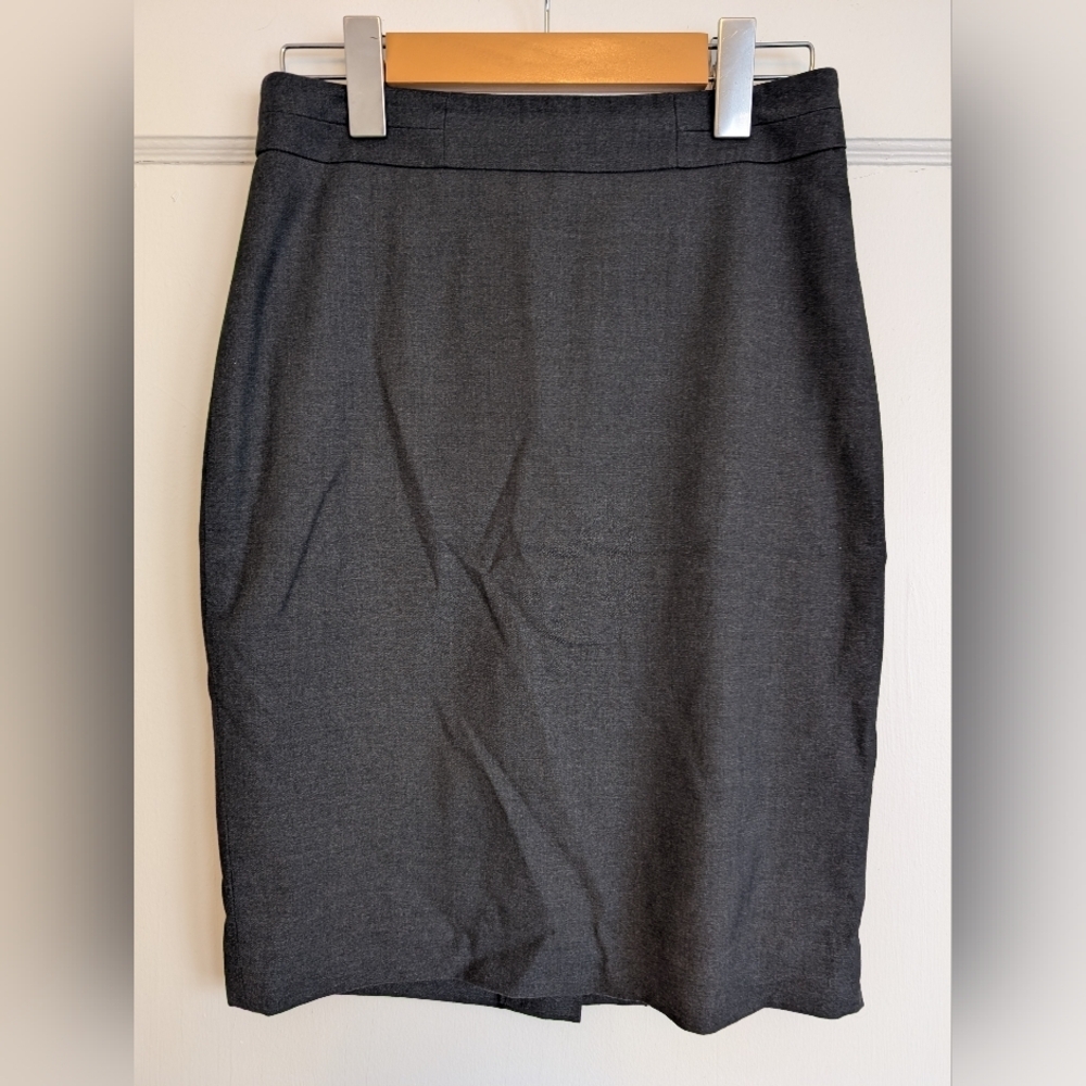 RW&Co. Gray Pencil Skirt